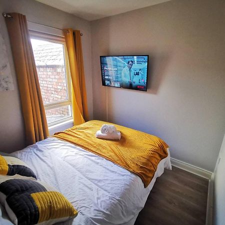 2Br Cozy Duplex Villa Belfast Buitenkant foto