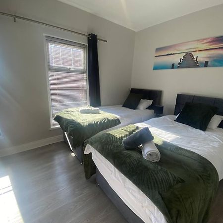 2Br Cozy Duplex Villa Belfast Buitenkant foto
