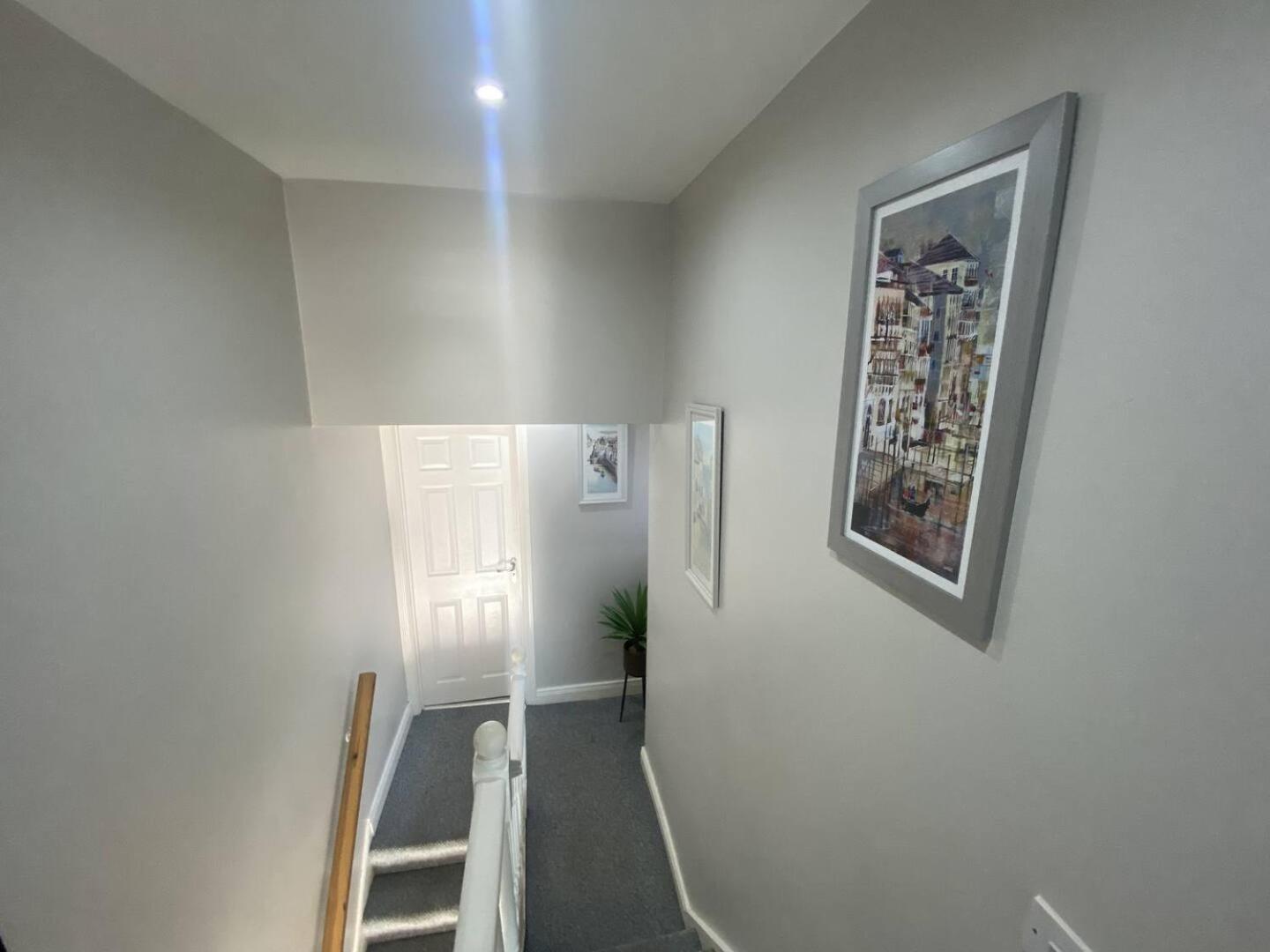 2Br Cozy Duplex Villa Belfast Buitenkant foto