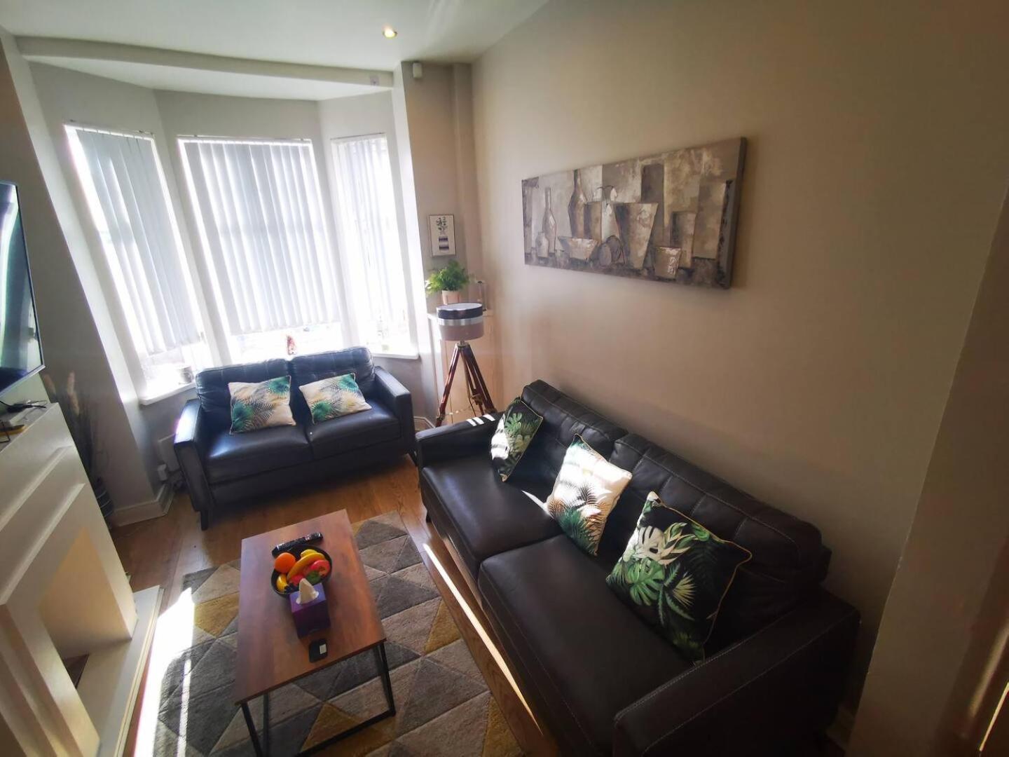 2Br Cozy Duplex Villa Belfast Buitenkant foto